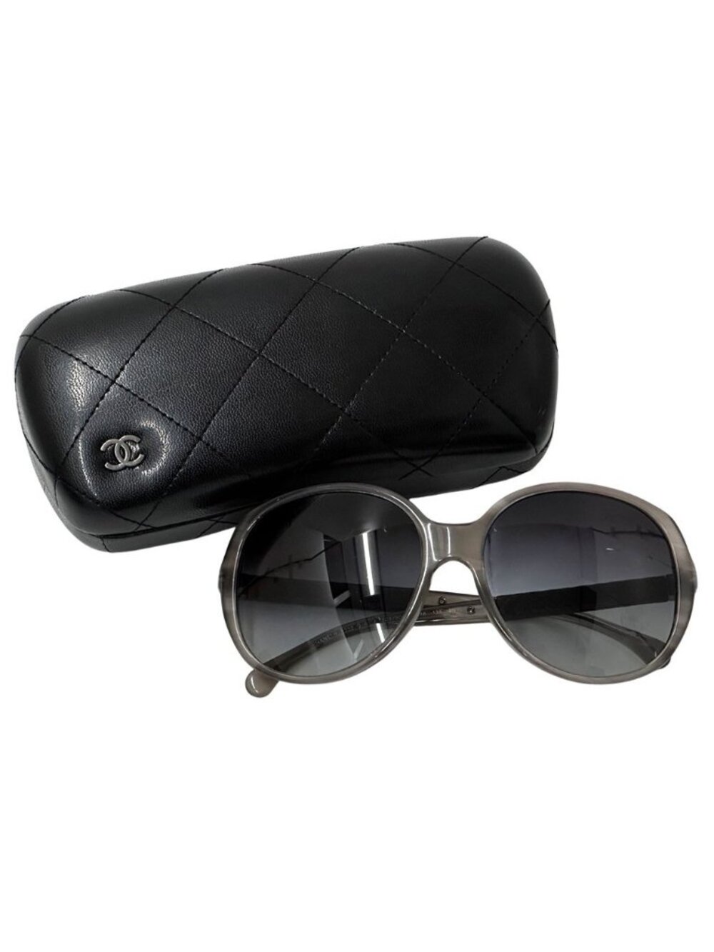Chanel Sunglasses CC Logo Quilted Gray Black Eyewear - Picture 9 of 15